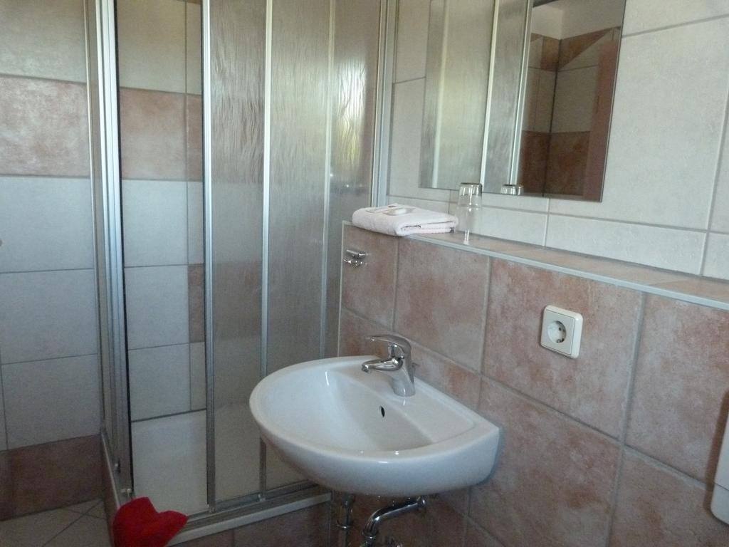 Waldhaus Colditz Garni Номер фото